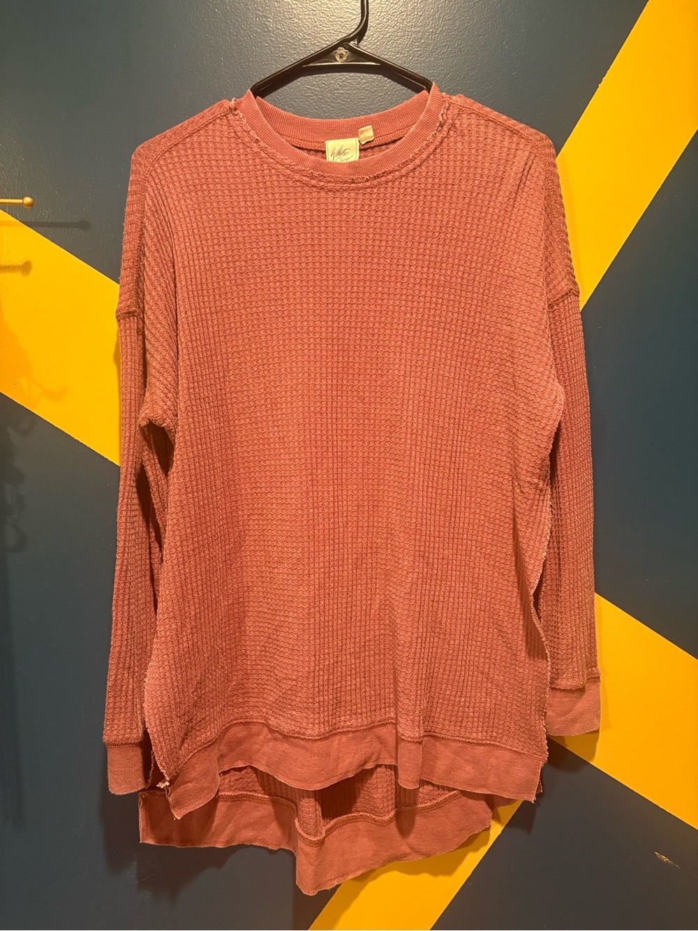 White Crow Dark Mauve Waffle Knit Split Seam Oversized Top EUC